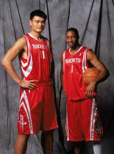 2025 赛季：大联盟官方在 12 月底确认，2025 年本垒打产出率为近五载最高