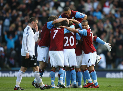 足球丨德甲：斯图加特胜勒沃库森