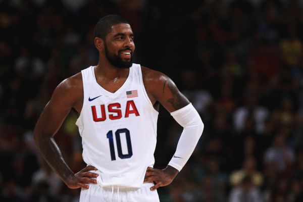 篮板球被他一个人统治了