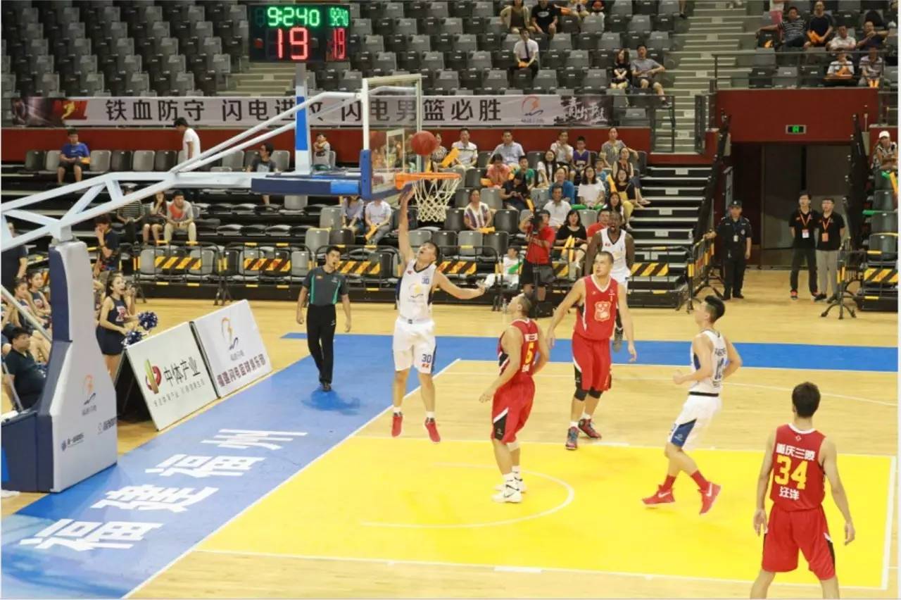 3D动作平台跳跃游戏新作《长日将尽》公布实机预告片