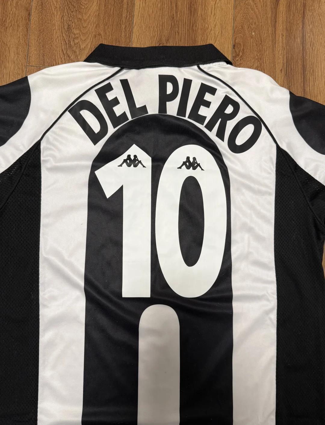 我懂用户晒视频：兰克尔趁队友客场比赛，去俱乐部偷队友的鞋