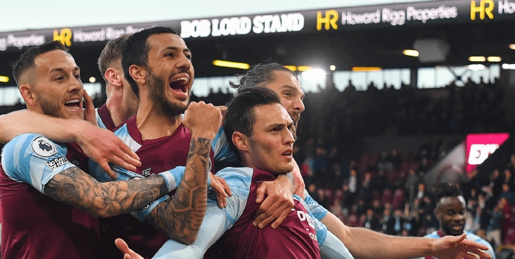 ⑥马克杰克逊 拿到1万助攻 用了1205场