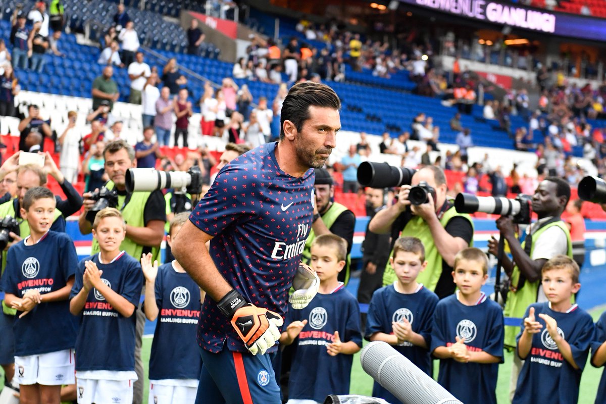 德甲：门兴格拉德巴赫VS奥格斯堡，专家推荐最新比分预测