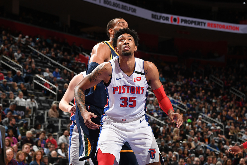 [中超]古尔芬克尔下底传中 费利佩强硬对抗推射得手